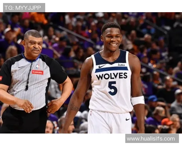 热火与凯尔特人激战正酣直播盛况引发球迷热情高涨