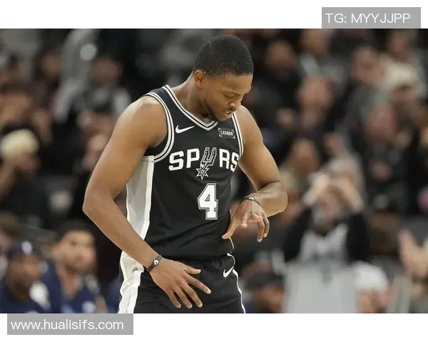 马刺与骑士常规赛精彩对决回顾球员表现与战术分析全景呈现